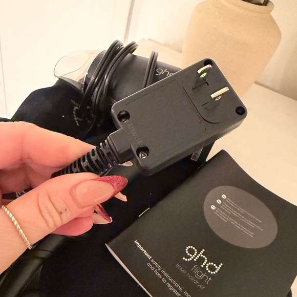 ghd Dual Voltage Black Hair Dryer - Picture 4 of 4